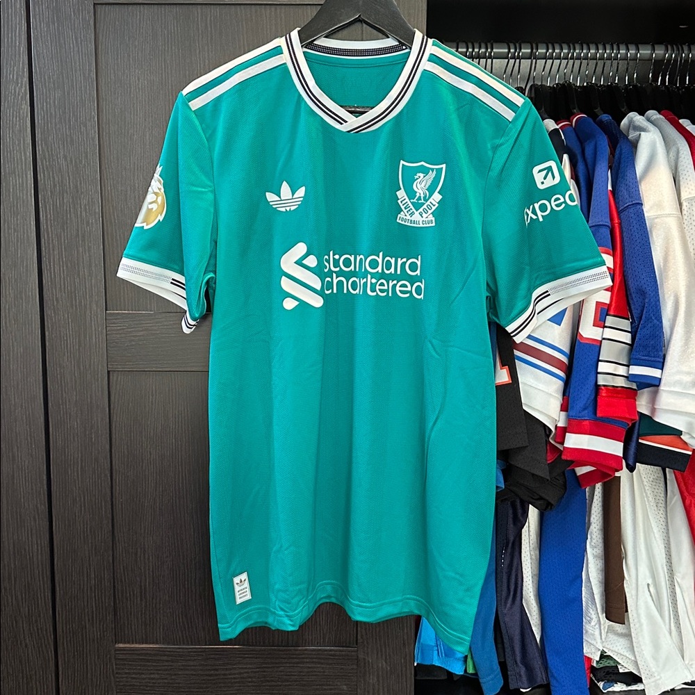 Virgil van Dijk Liverpool adidas 2025/26 Third Authentic Player Jersey - Green